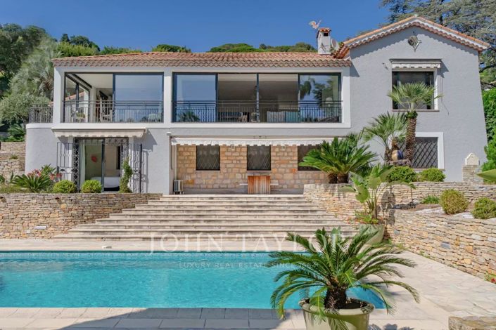 Image No.2-5 Bed House for sale