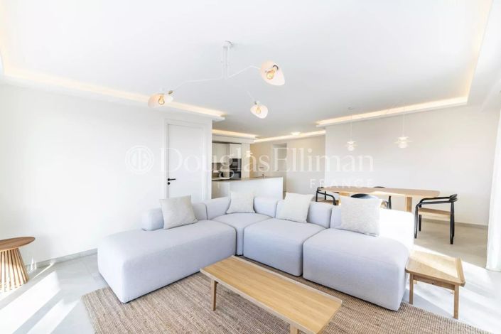 Image No.4-4 Bed Apartment for sale