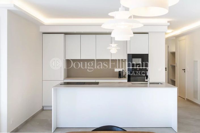 Image No.9-4 Bed Apartment for sale