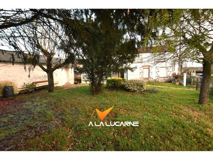 Image No.2-4 Bed House for sale