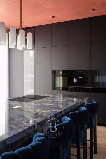 Image No.9-4 Bed House for sale