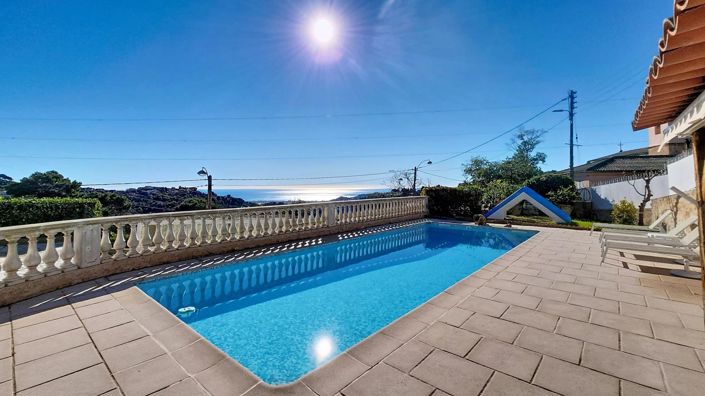 Image No.27-4 Bed House for sale