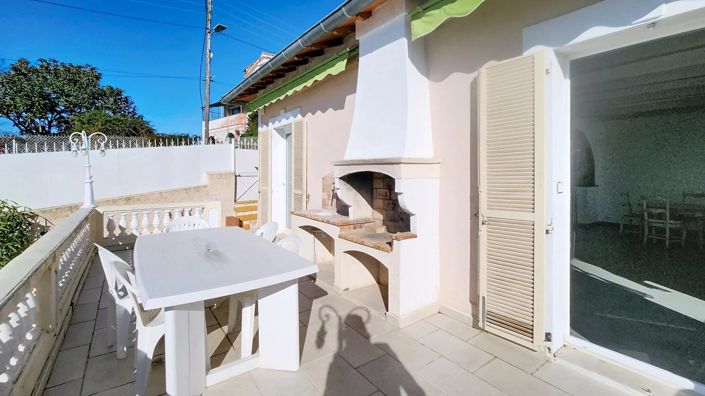 Image No.5-4 Bed House for sale