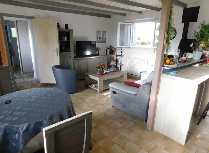 Image No.3-Maison de 2 chambres à vendre à Gourin