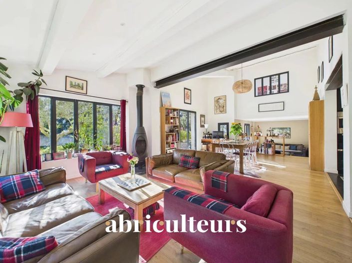 Image No.5-4 Bed House for sale