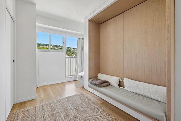 Image No.10-2 Bed Apartment for sale