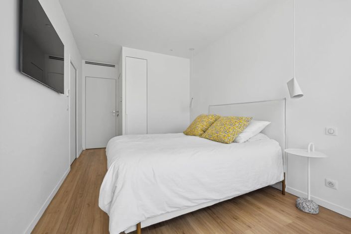 Image No.8-2 Bed Apartment for sale