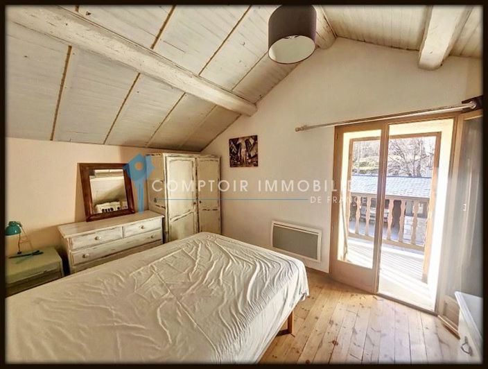 Image No.13-8 Bed House for sale