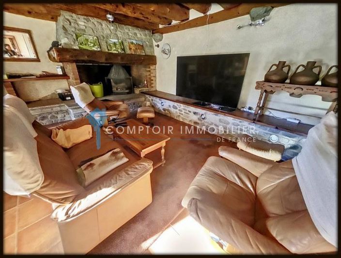 Image No.5-8 Bed House for sale