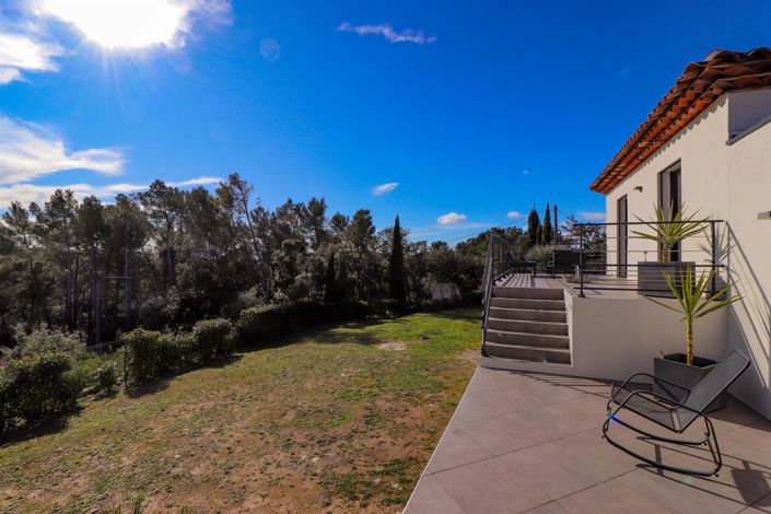 Image No.31-3 Bed House for sale