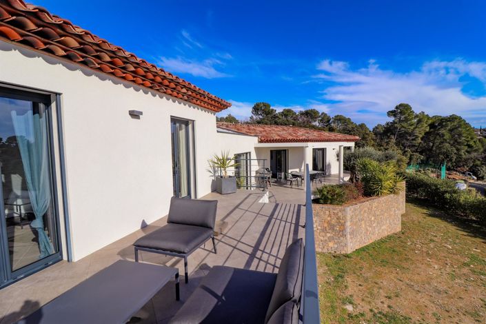 Image No.34-3 Bed House for sale