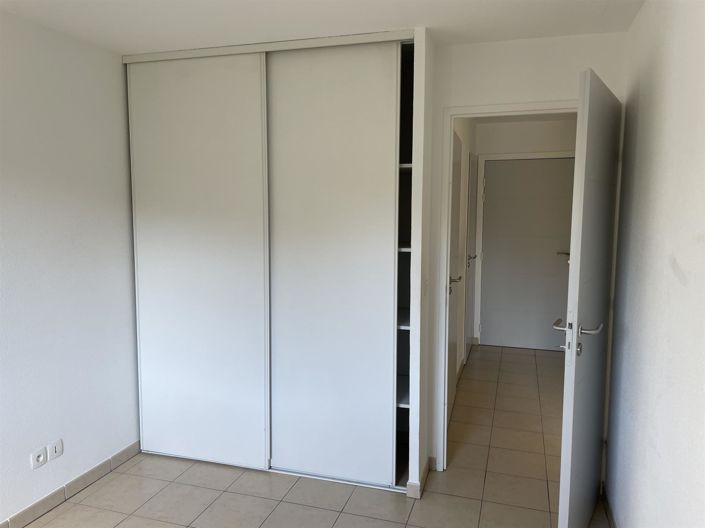 Image No.3-Appartement de 2 chambres à vendre à Blaye