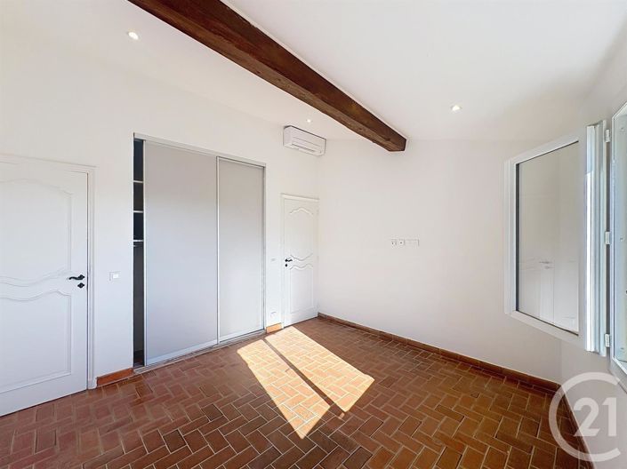 Image No.7-2 Bed House for sale