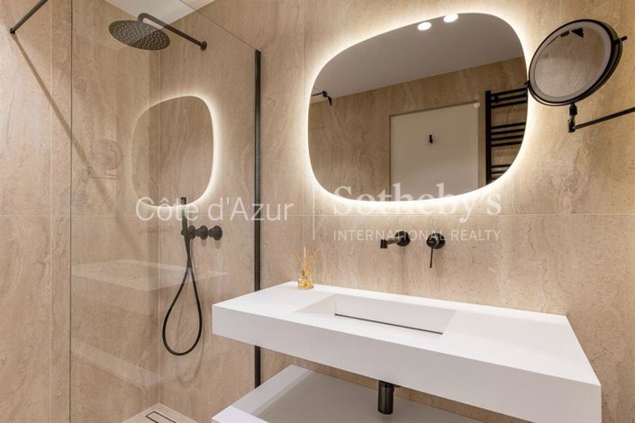 Image No.18-2 Bed Apartment for sale