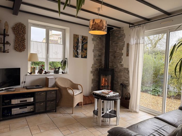 Image No.4-2 Bed House for sale