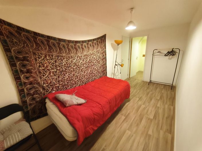 Image No.17-4 Bed House for sale