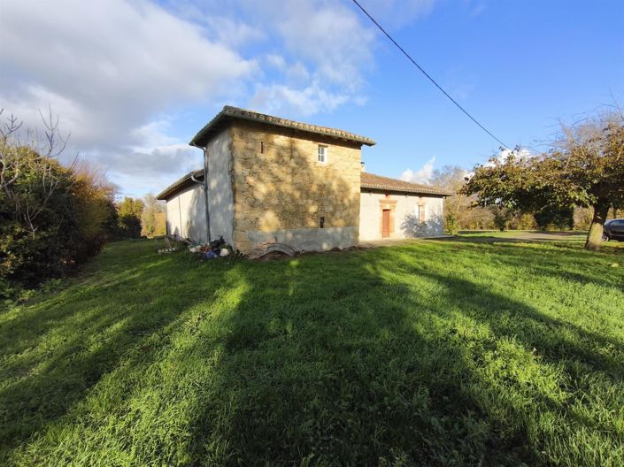 Image No.2-4 Bed House for sale