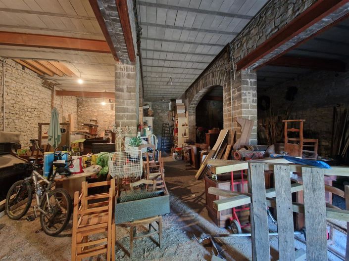 Image No.16-5 Bed House for sale