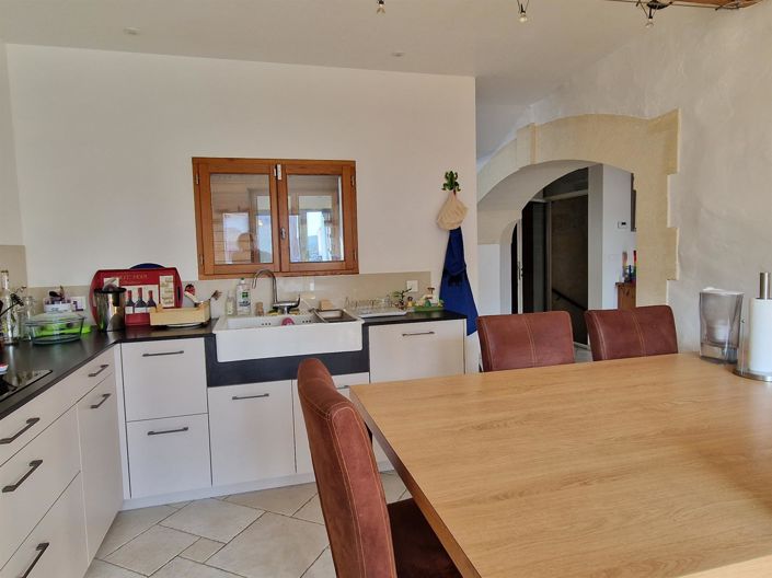 Image No.4-4 Bed House for sale