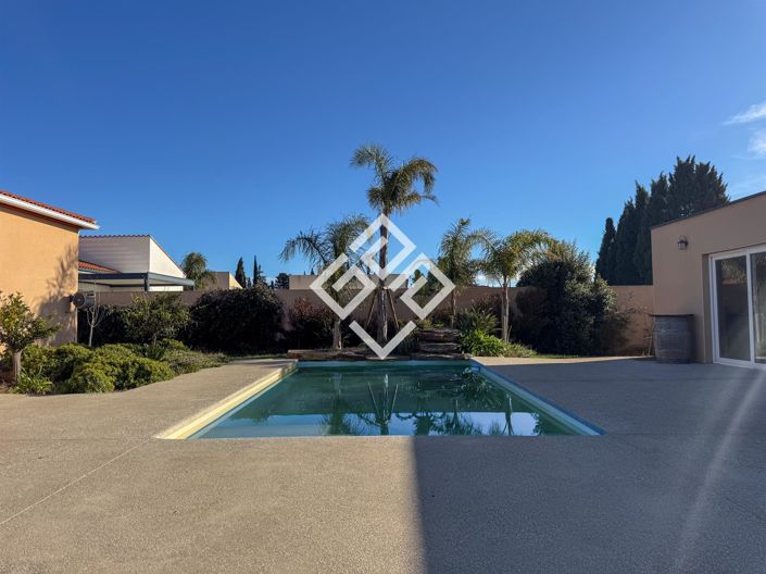 Image No.2-3 Bed House for sale