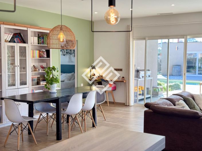 Image No.5-3 Bed House for sale