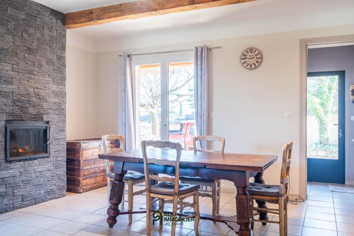 Image No.9-3 Bed House for sale