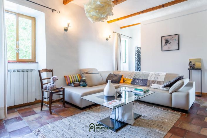 Image No.6-2 Bed House for sale