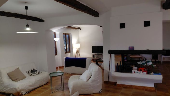 Image No.19-5 Bed House for sale