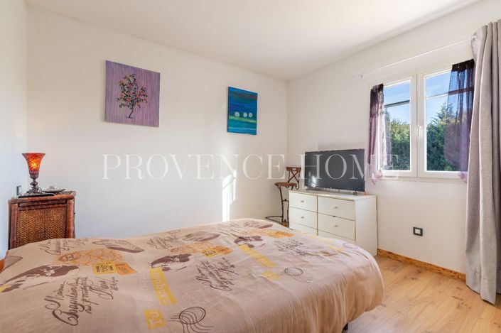 Image No.7-2 Bed House for sale