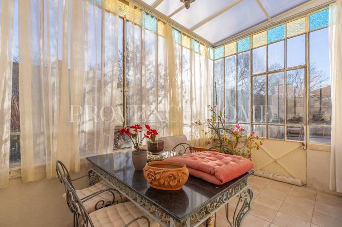 Image No.12-9 Bed House for sale