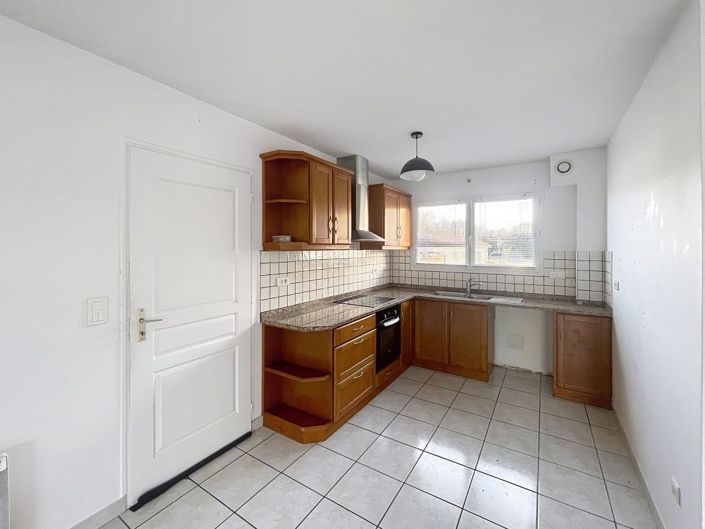 Image No.5-3 Bed House for sale