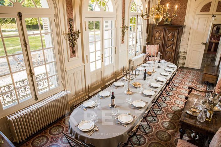 Image No.6-Propriété de 14 chambres à vendre à Montrichard