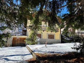 1 - Alpes-Maritimes, House