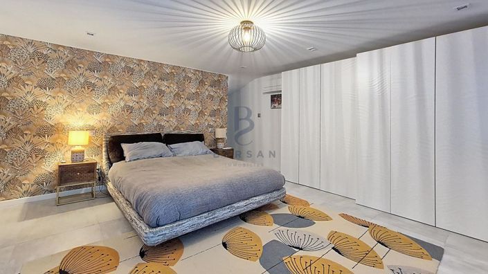 Image No.11-5 Bed House for sale