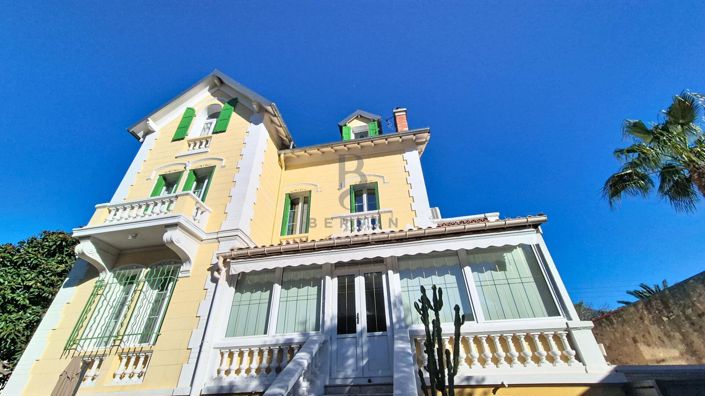 Image No.3-5 Bed House for sale