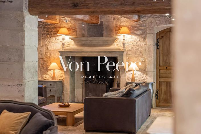 Image No.7-6 Bed House for sale