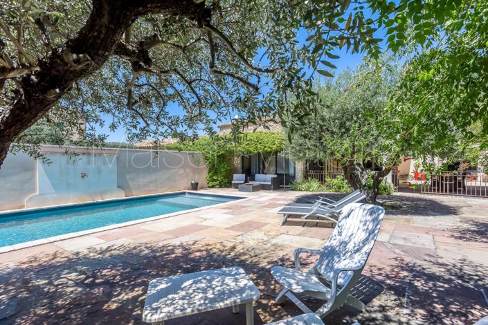 Image No.18-4 Bed House for sale