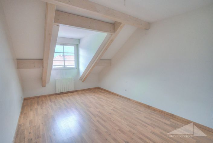 Image No.4-Appartement de 2 chambres à vendre à Saint-Genis-Pouilly