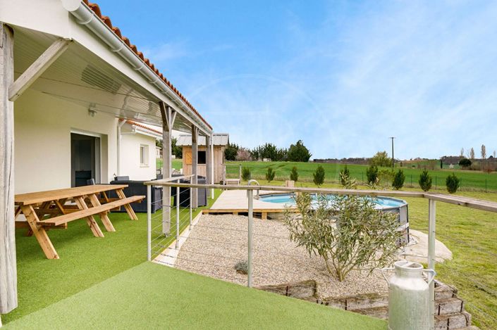 Image No.2-5 Bed House for sale