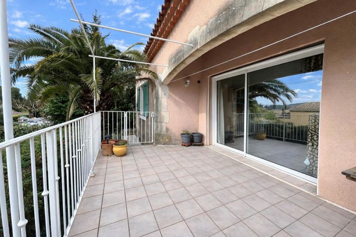 Image No.9-3 Bed House for sale