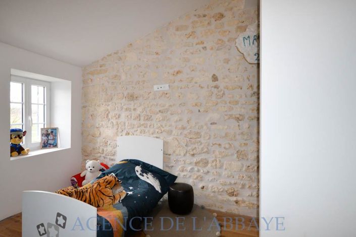 Image No.7-3 Bed House for sale