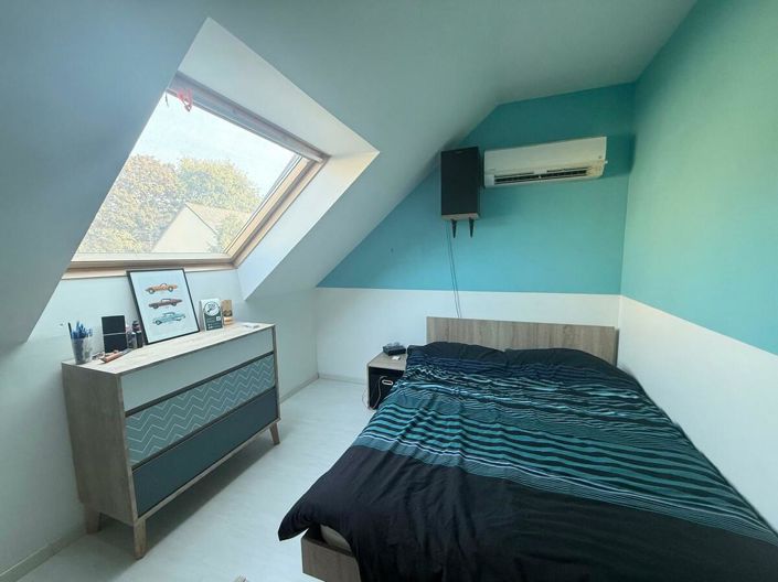 Image No.11-6 Bed House for sale