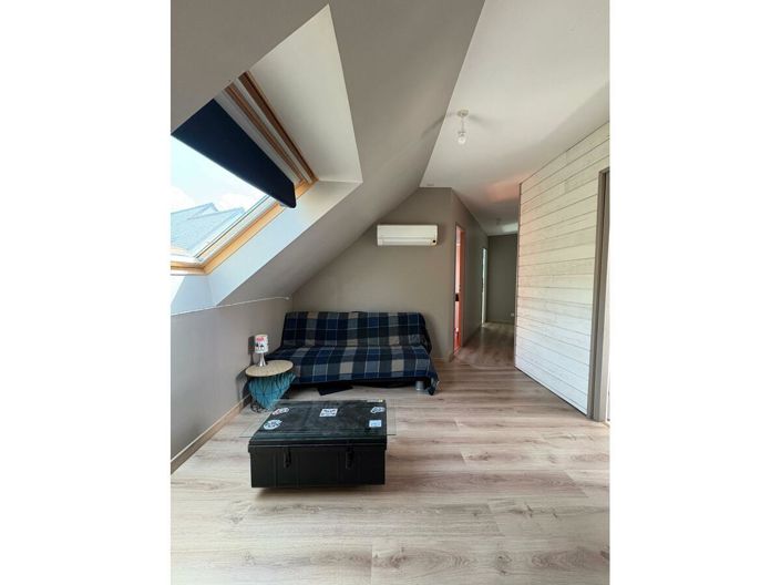 Image No.12-6 Bed House for sale