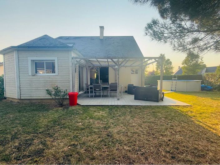 Image No.2-6 Bed House for sale