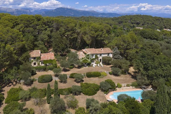 Image No.10-11 Bed House for sale