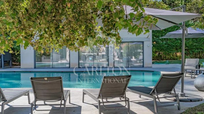 Image No.4-7 Bed House for sale