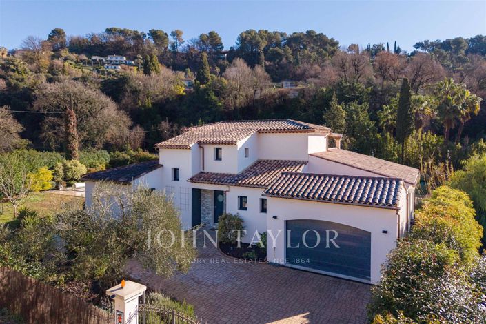 Image No.2-5 Bed House for sale