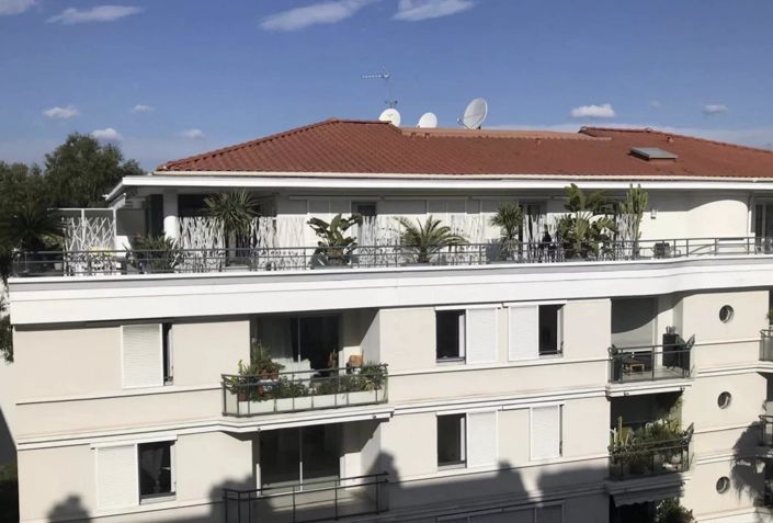 Image No.12-1 Bed Apartment for sale