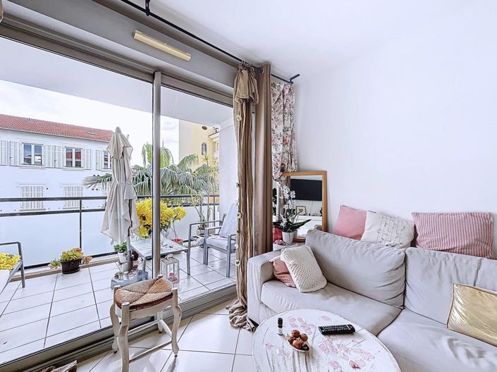 Image No.3-1 Bed Apartment for sale