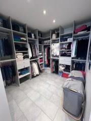 Image No.12-4 Bed House for sale